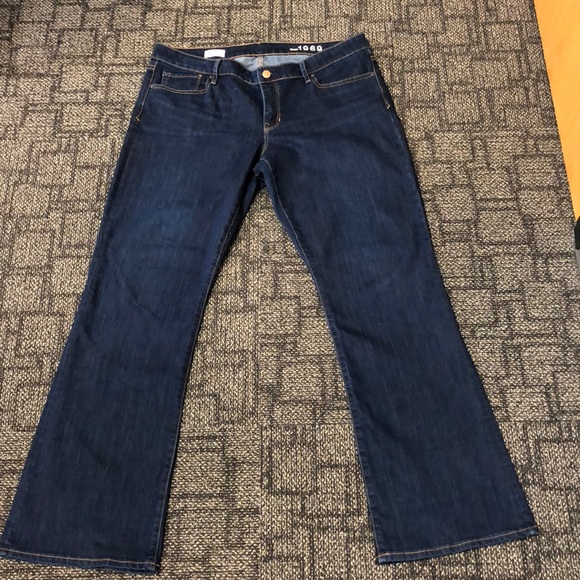 GAP Denim - Women’s GAP Sexy Boot Cut Jeans-32R